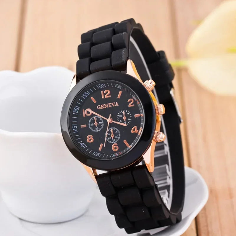 Silicone Strap Quartz Wrist Watch For Woman