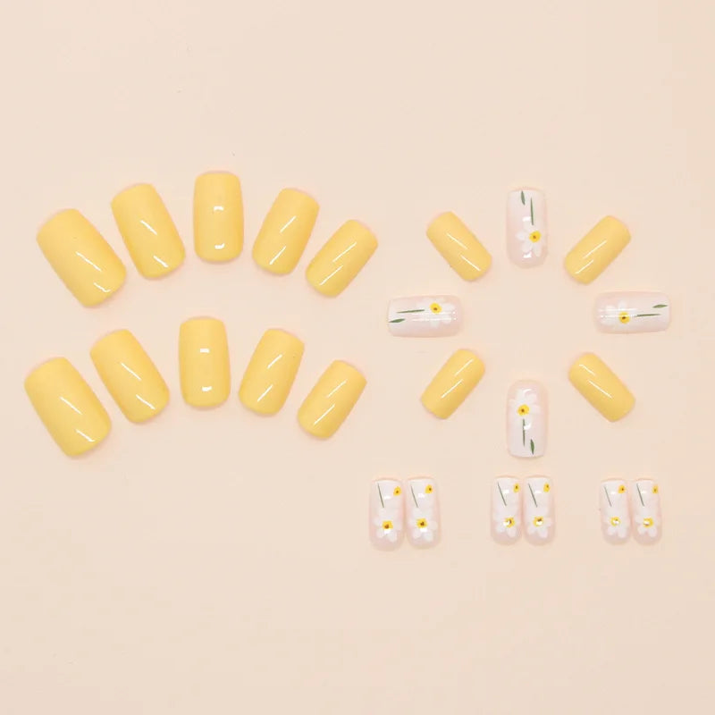 24Pcs Square Press-On Nails in Yellow