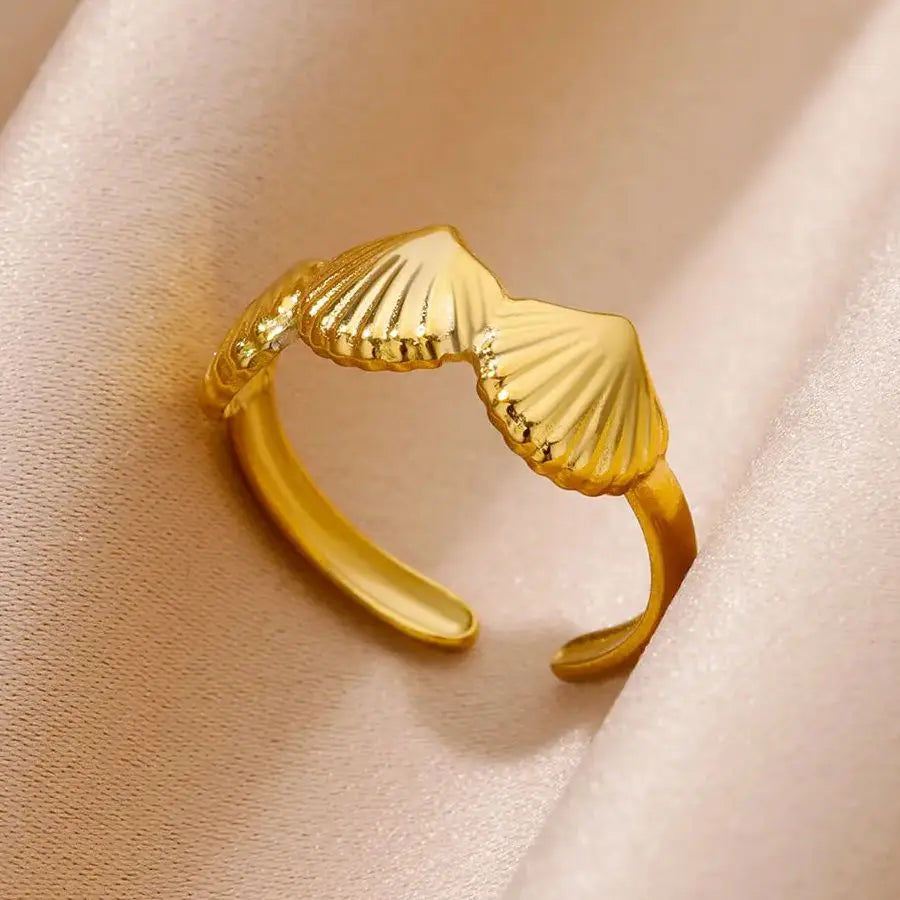 Gold Plated Starfish & Shell Pearl Rings for Women