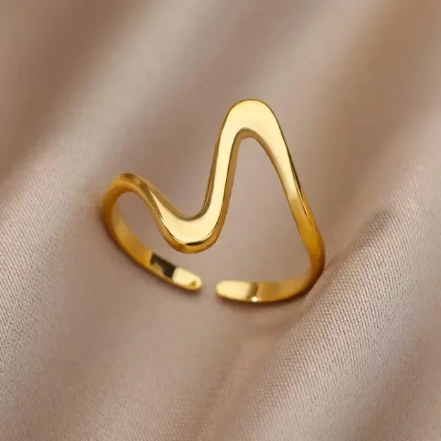 Elegant Gold Stainless Steel Rings For Women