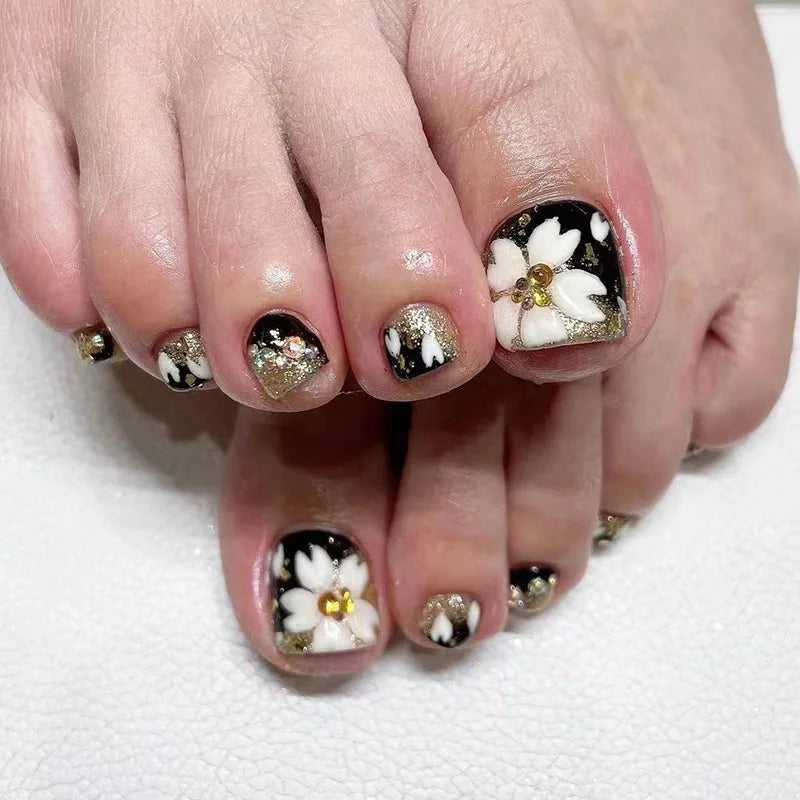 Press On False Toenails