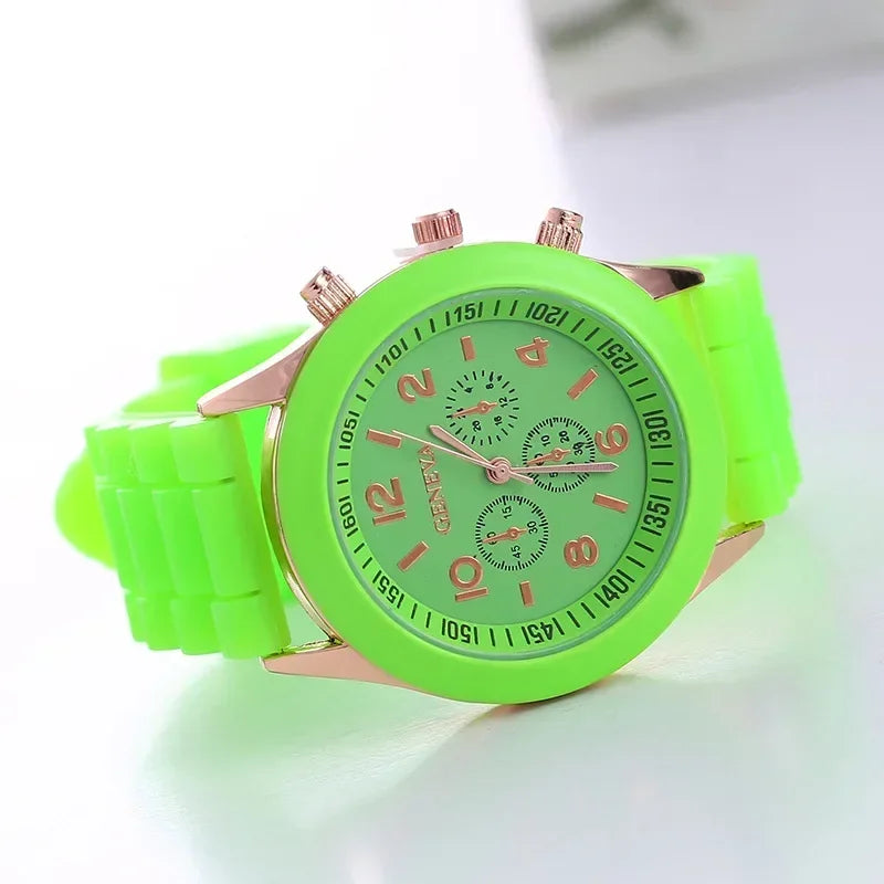 Silicone Strap Quartz Wrist Watch For Woman