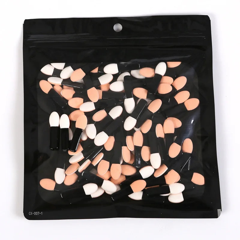 Small Portable Eyeshadow Sponge