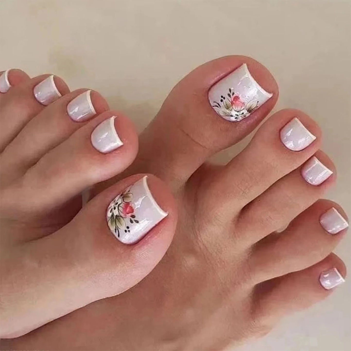 Press On False Toenails