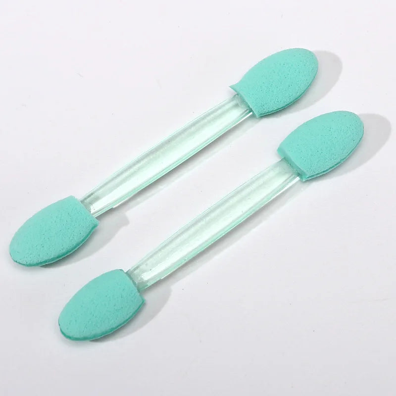Small Portable Eyeshadow Sponge