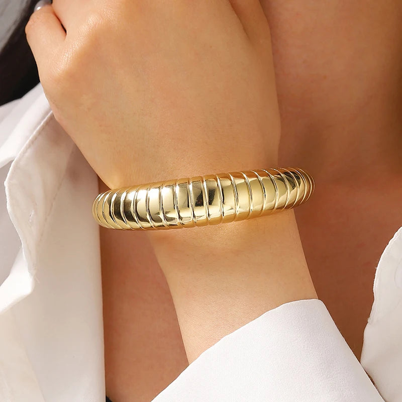Irregular Plastic Cuff Bangle for Women