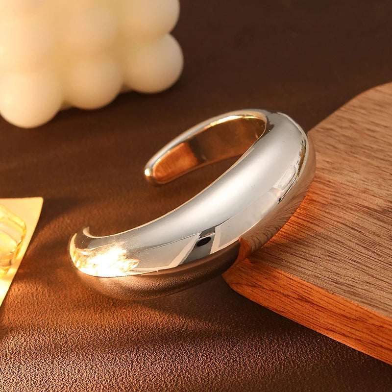 Irregular Plastic Cuff Bangle for Women