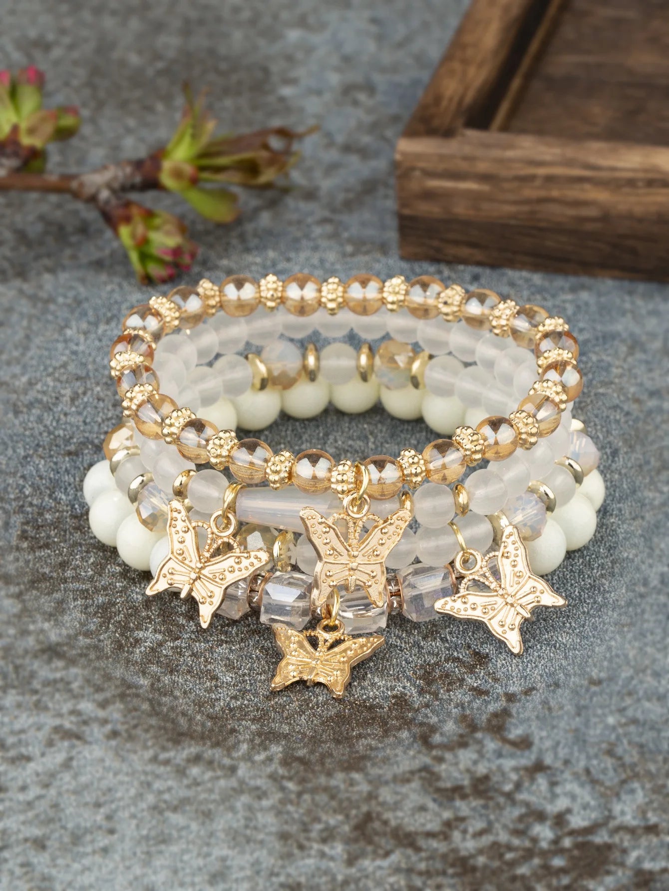 4Pcs Trendy Butterfly Elastic Beaded Bracelet Set For Women