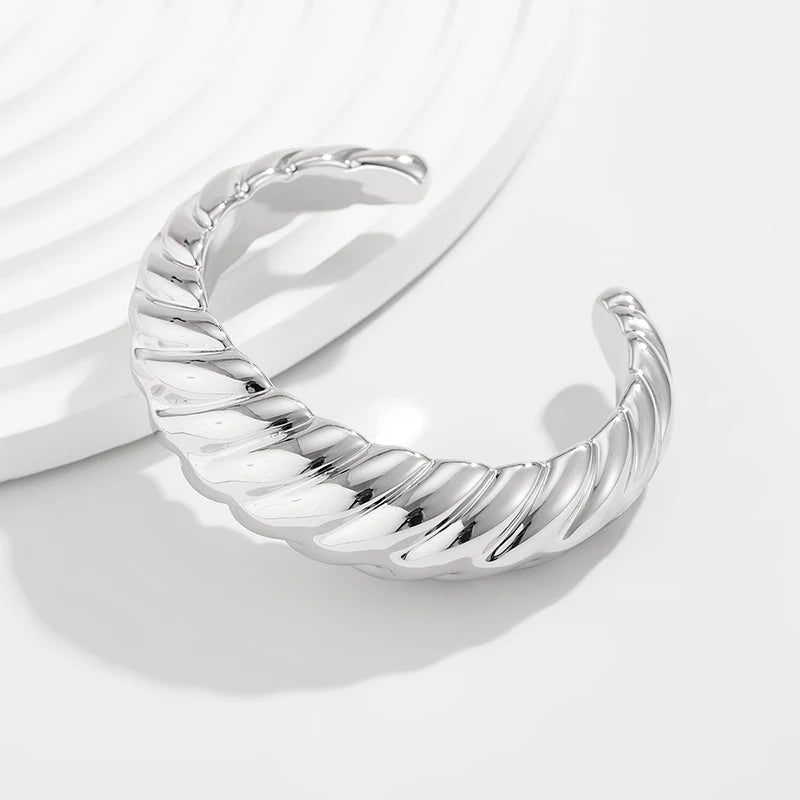 Irregular Plastic Cuff Bangle for Women