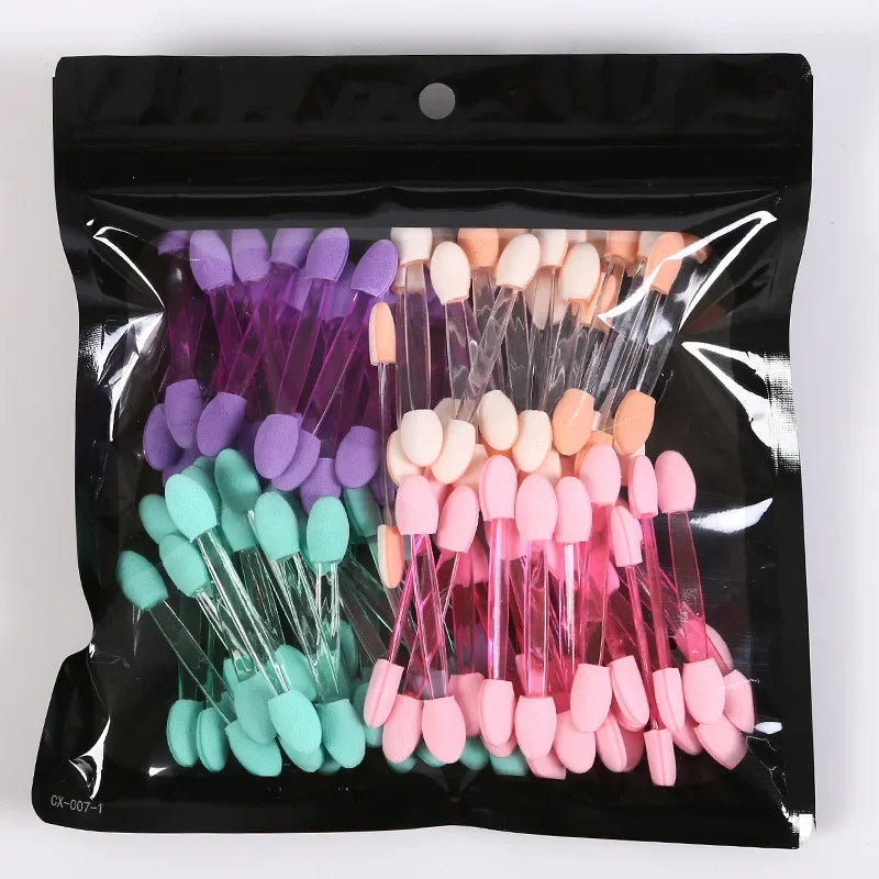 Small Portable Eyeshadow Sponge