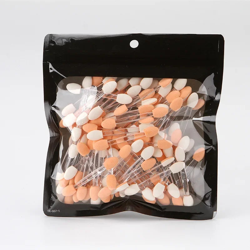 Small Portable Eyeshadow Sponge