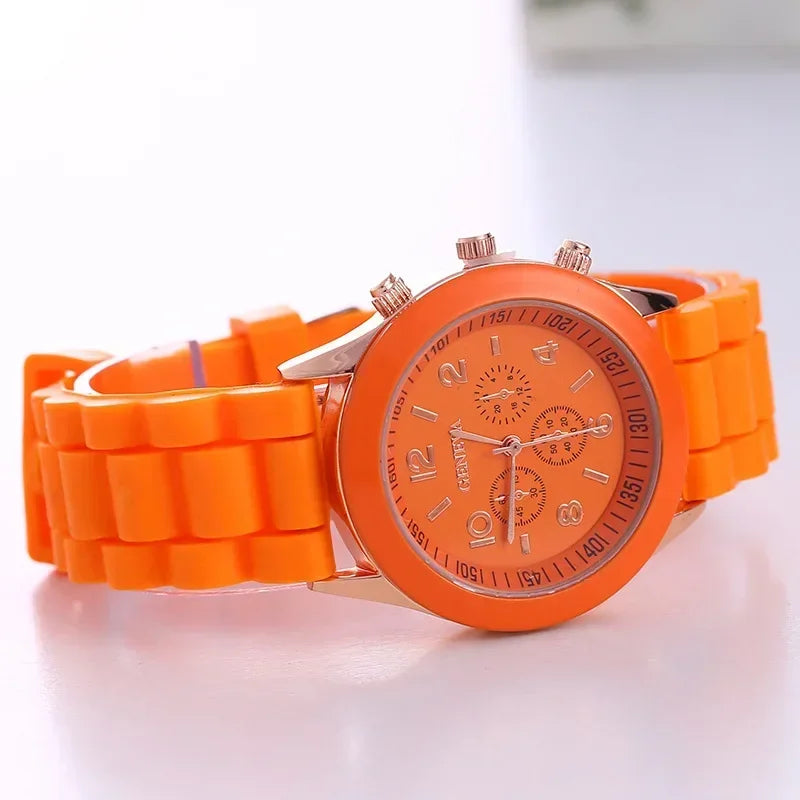 Silicone Strap Quartz Wrist Watch For Woman