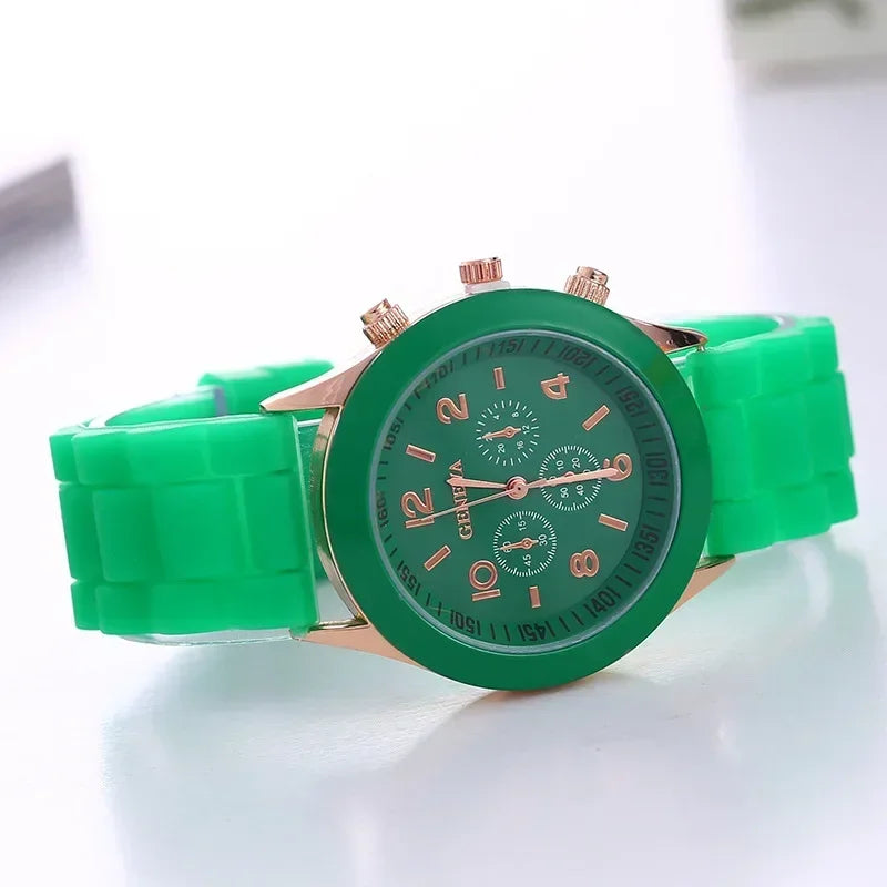 Silicone Strap Quartz Wrist Watch For Woman