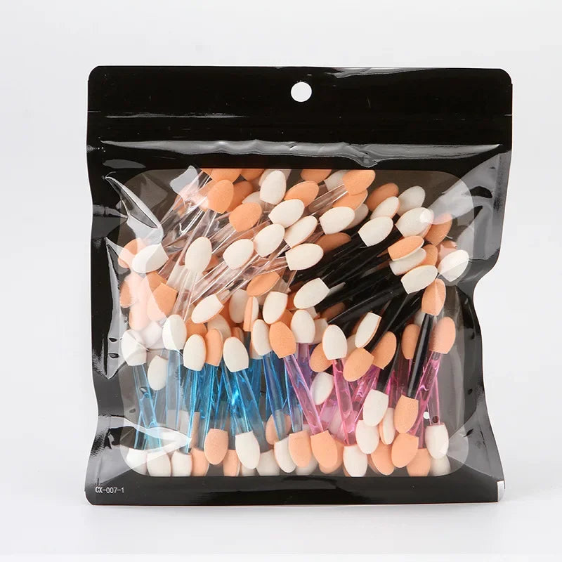 Small Portable Eyeshadow Sponge