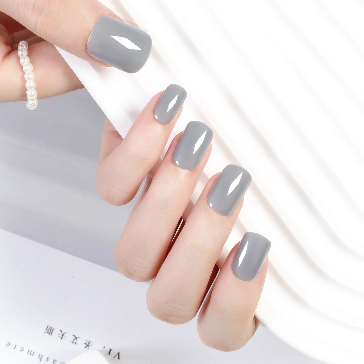 Short Full Press on 24 Pcs False Nails Set Stick on Nails