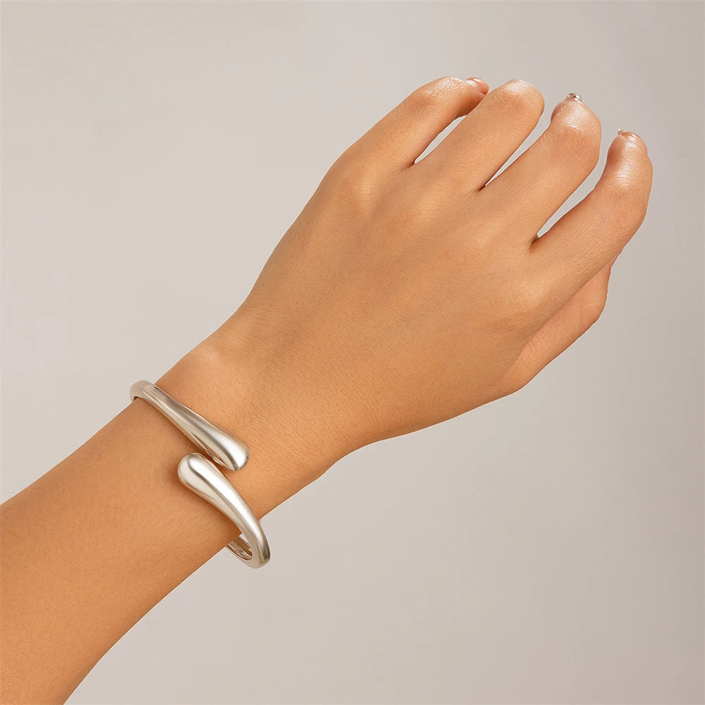 Gold and Silver Color Chunky Waterdrop Open Wrist Bracelet For Women